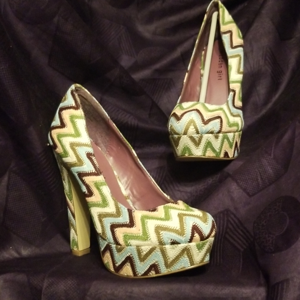 Shoes: NWOT Madden Girl Heels - Picture 2 of 4